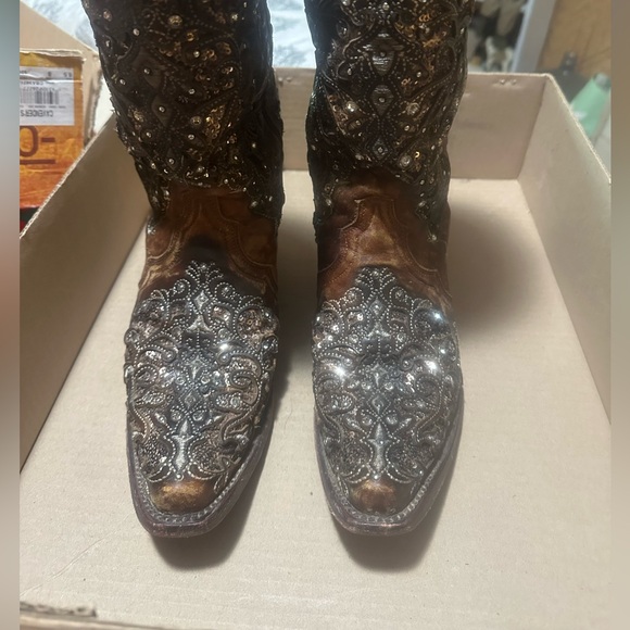 Corral LD Cognac inlay and flowered embroidery Boots Size 6.5 beautiful. - Picture 8 of 8